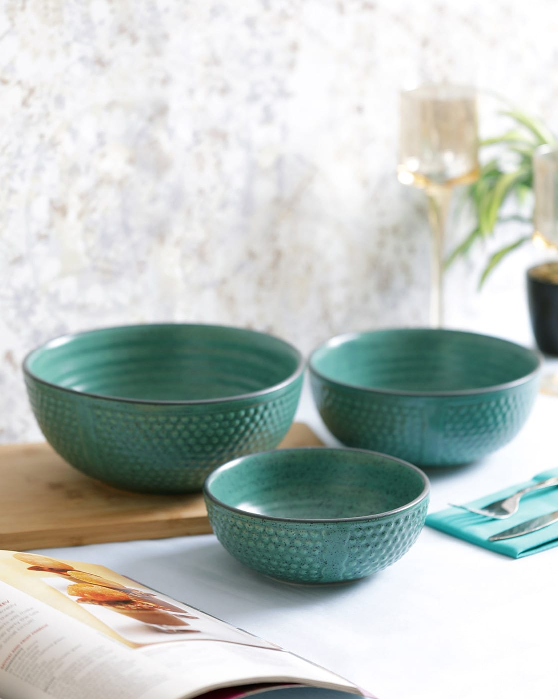 Stoneware top bowl set