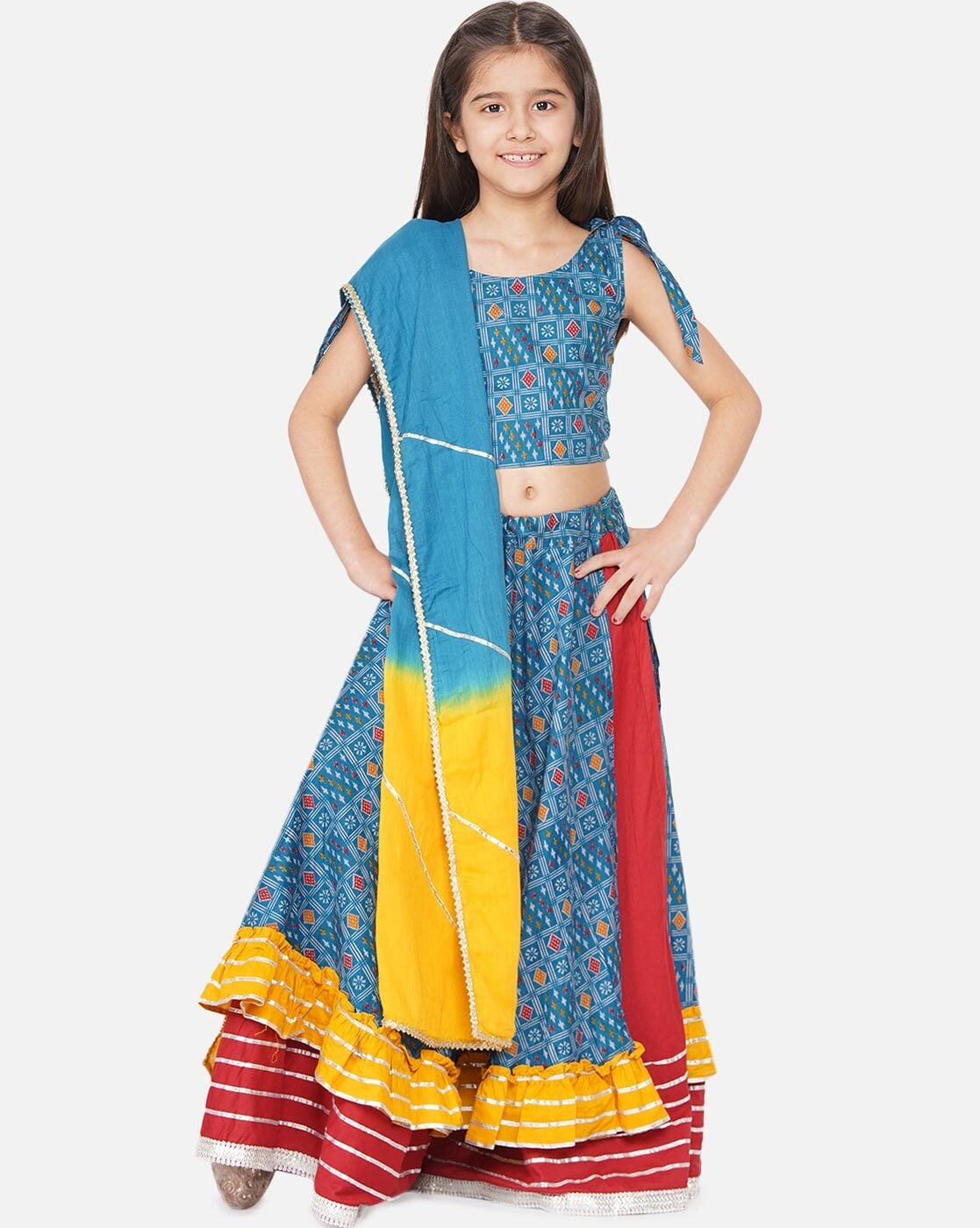 Wondering How To Wear Lehenga Dupatta | Libas