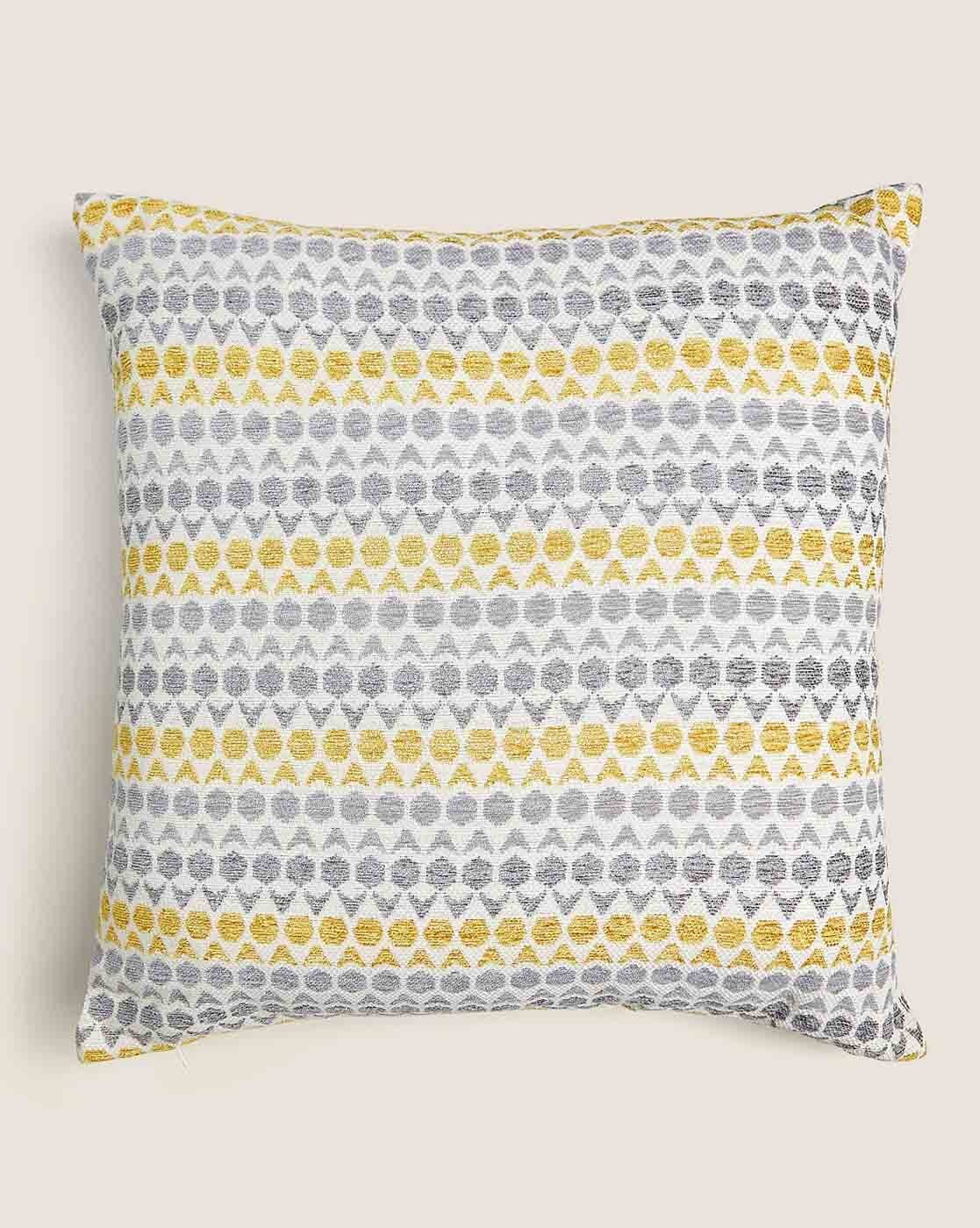 Marks and clearance spencer grey cushions