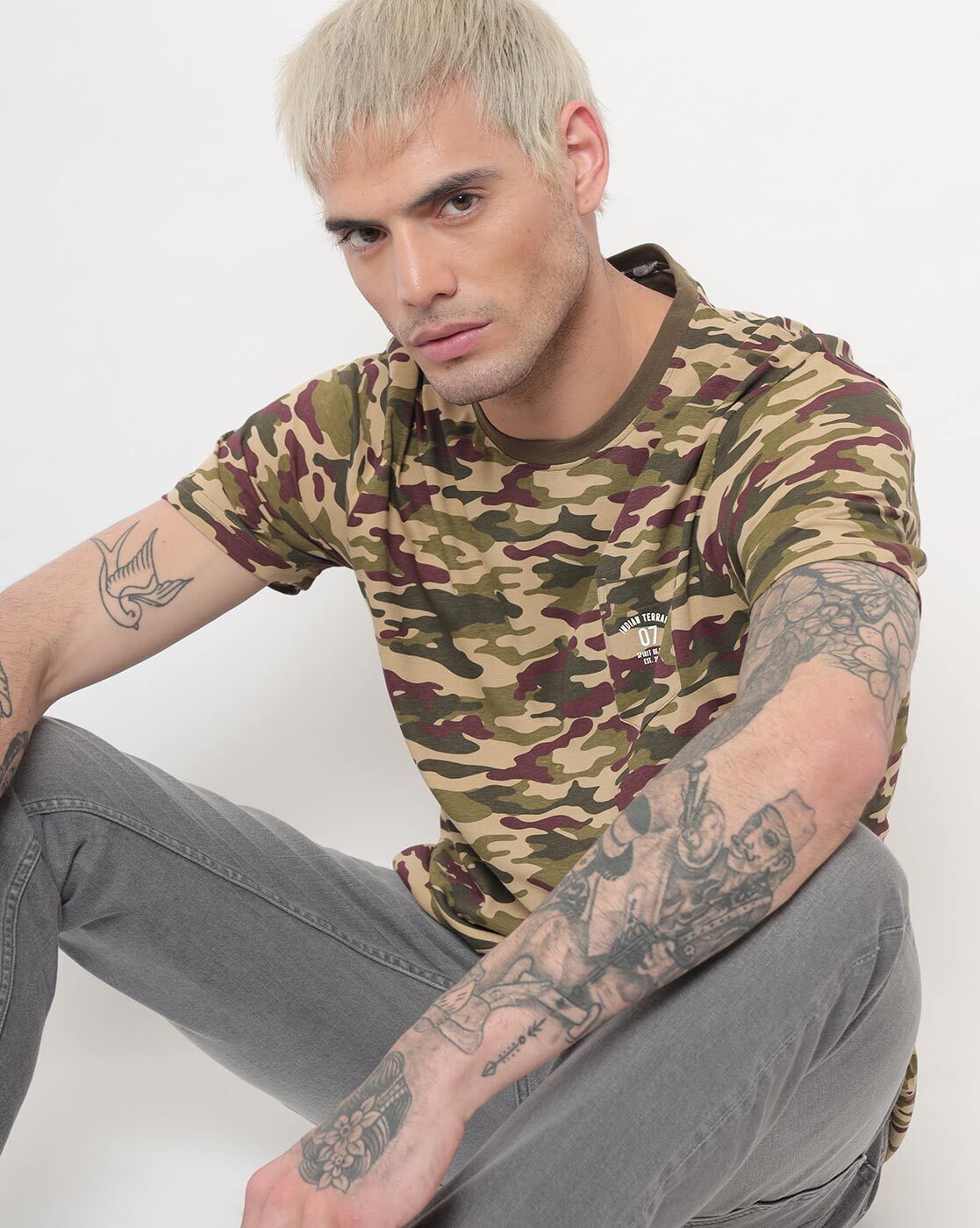 Army print t shirt for outlet men