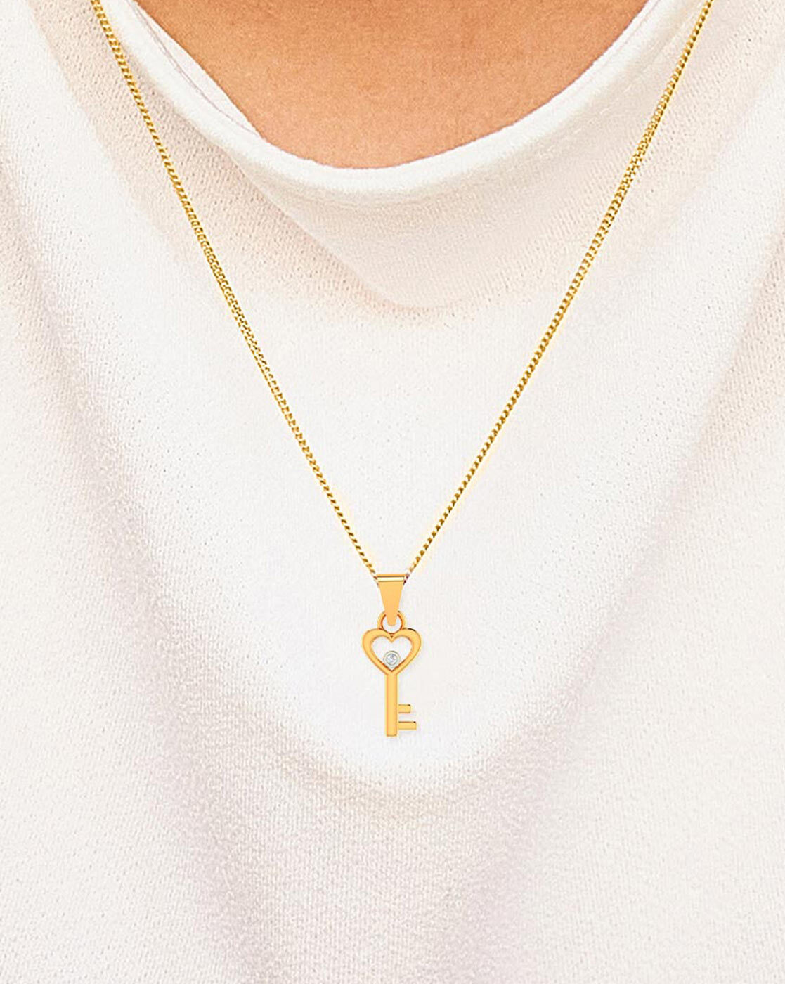 Gem and Harmony 14K Yellow Gold Key Heart Pendant Necklace with Chain