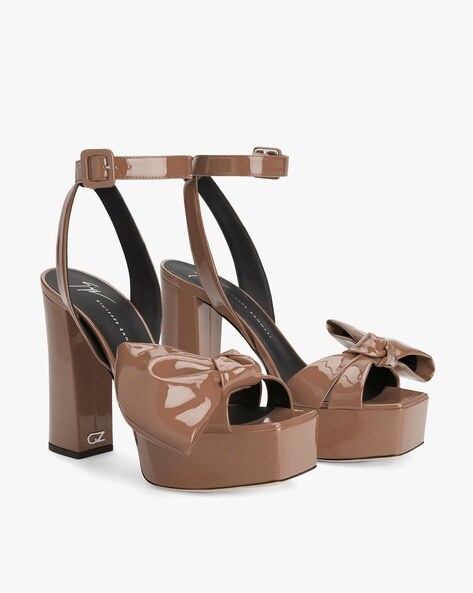 Giuseppe zanotti 2025 bow sandals