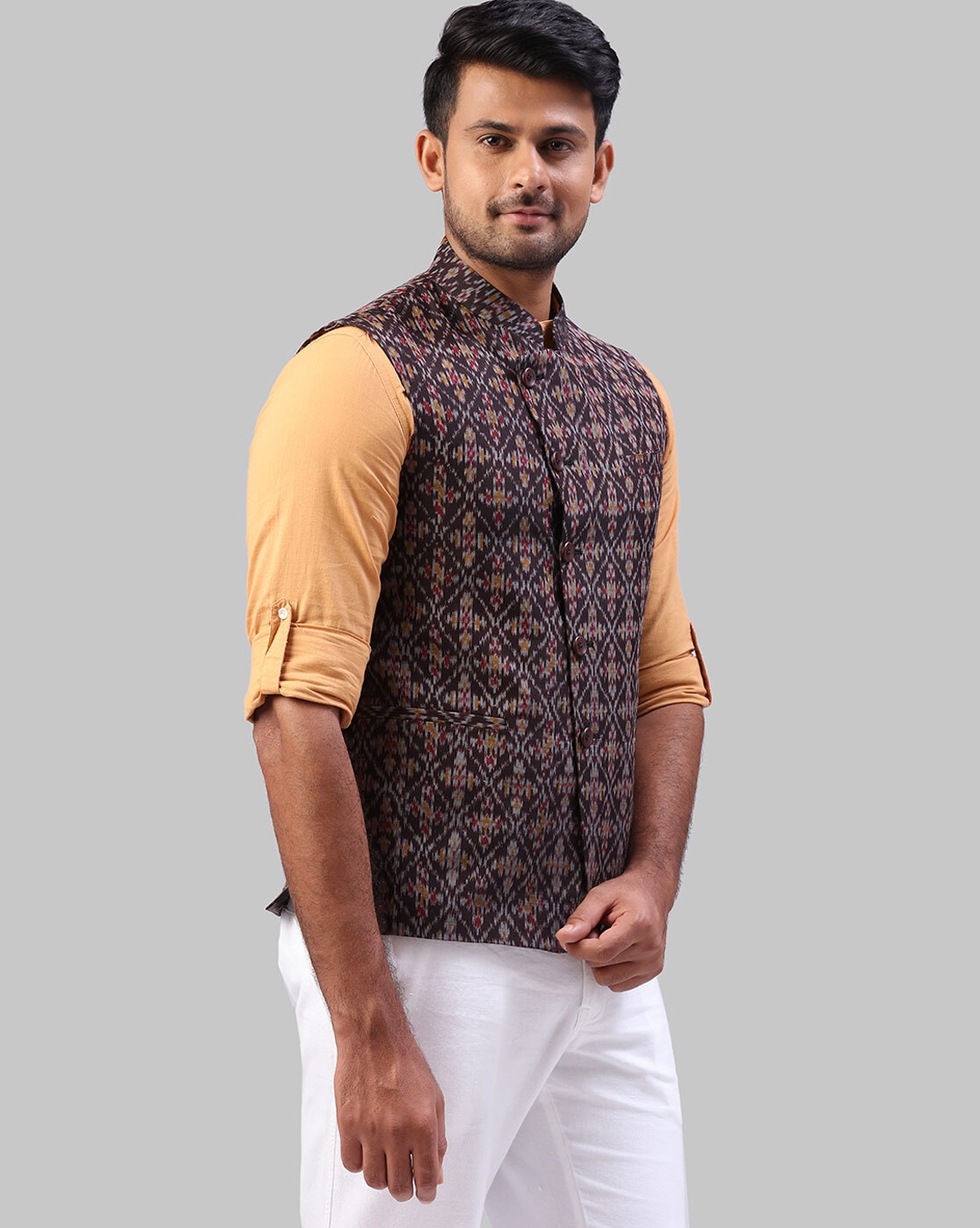 Modi Jacket in Mumbai at best price by R-neersons Nizhoni Clothings  Lifestyle Llp - Justdial