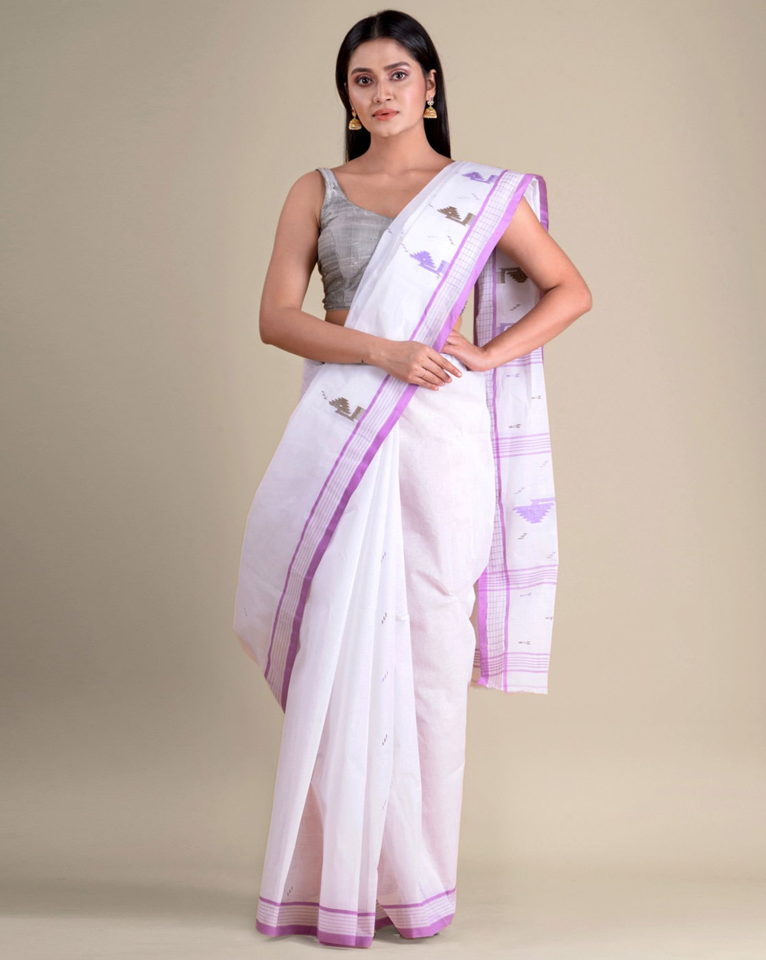 Details 75+ white and purple saree best - noithatsi.vn