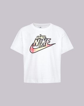 graphic nike tees