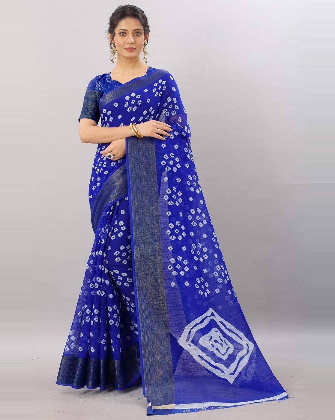 Buy Blue Sarees for Women by APNISHA Online | Ajio.com