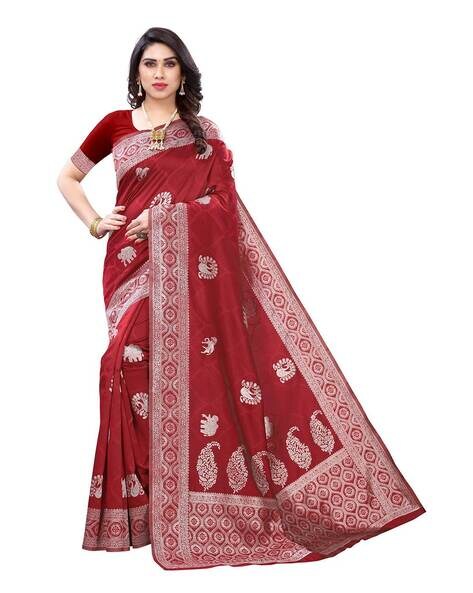 Traditional Saree with Contrast Border