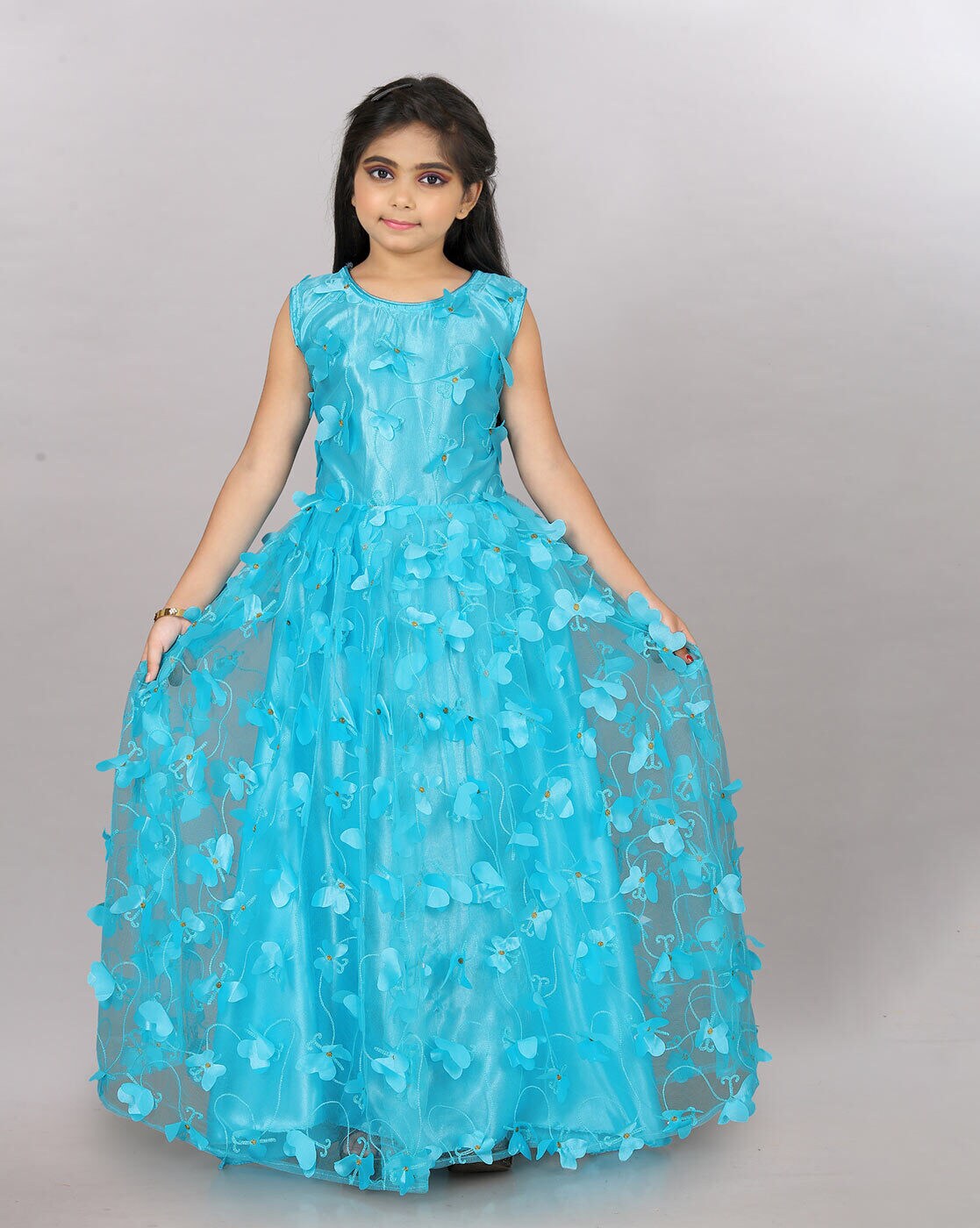 apnisha gown