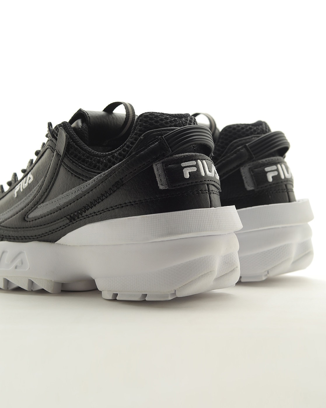 Fila disruptor deals black shiny