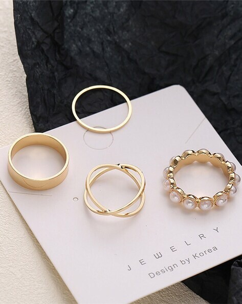 Buy Gold Rings for Women by VEMBLEY Online