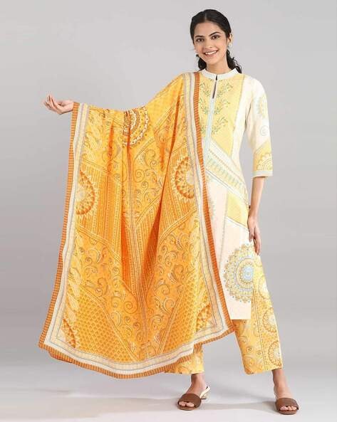 Paisley Print Dupatta Price in India