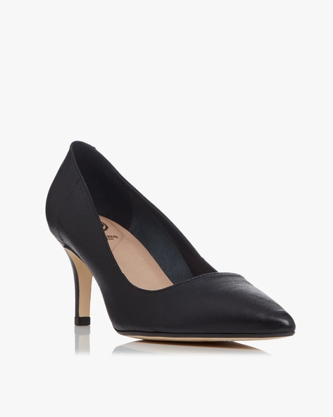 black court mid heels