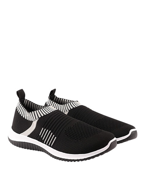 Walkline sports sale shoes