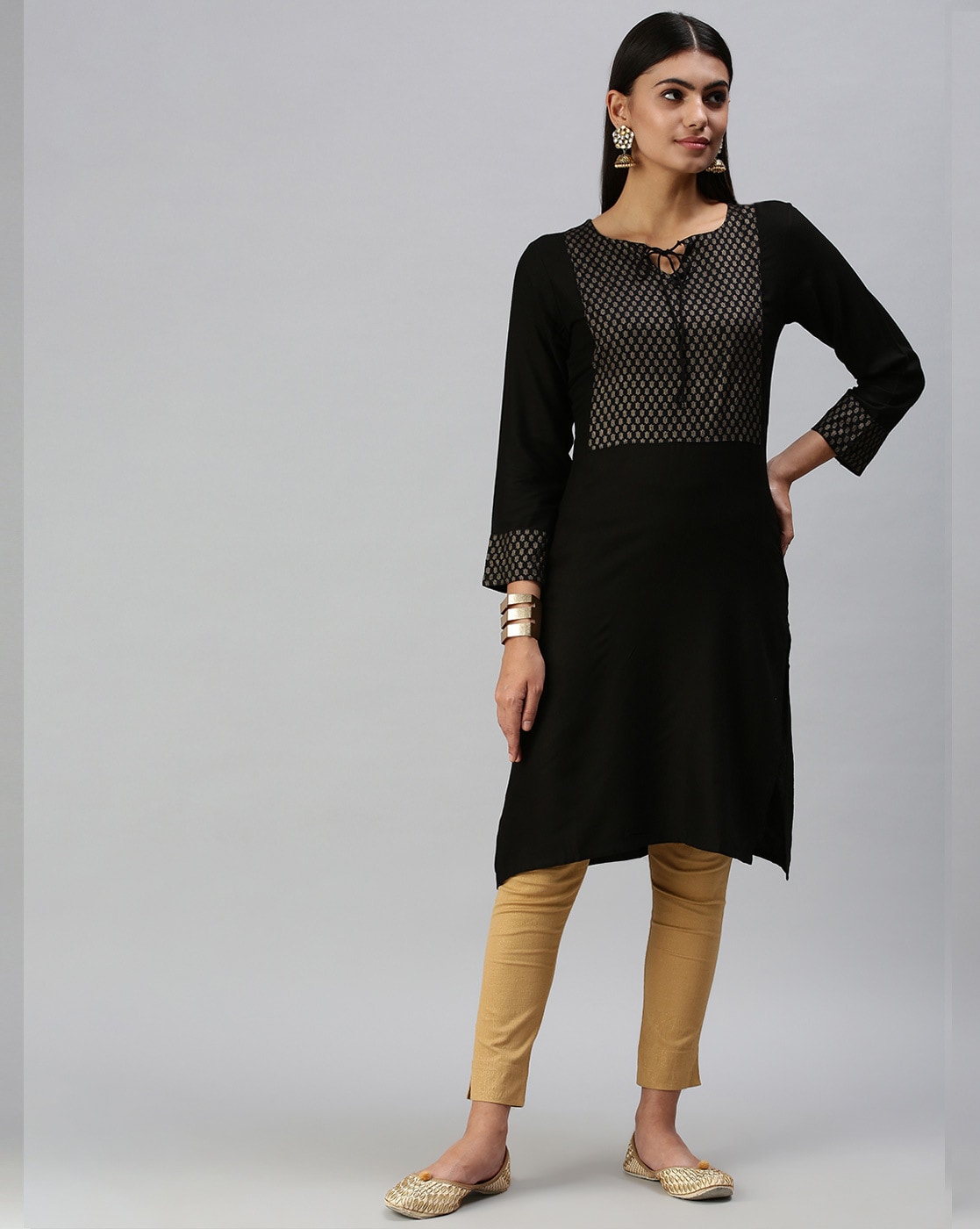 Buy Black Kurtis & Tunics for Women by Dwini Online