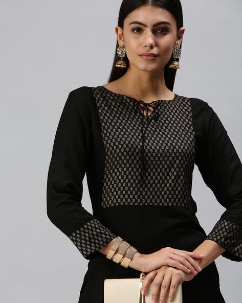 Buy Black Kurtis & Tunics for Women by DREAM & DZIRE Online