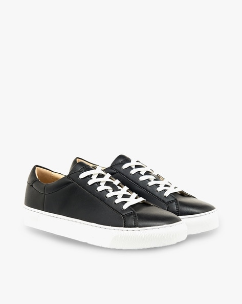 Superdry hot sale black trainers