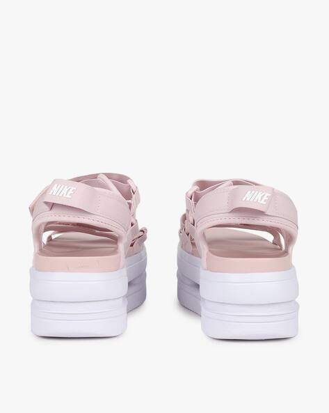 nike sandals strappy