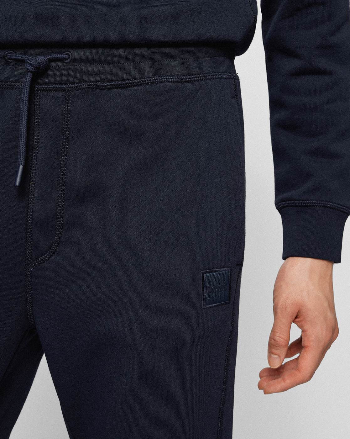 Hugo boss hot sale striker joggers