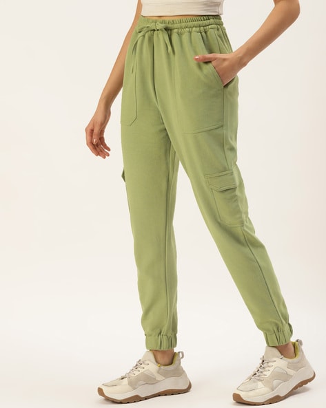 Solid Pant with Patch Pocket