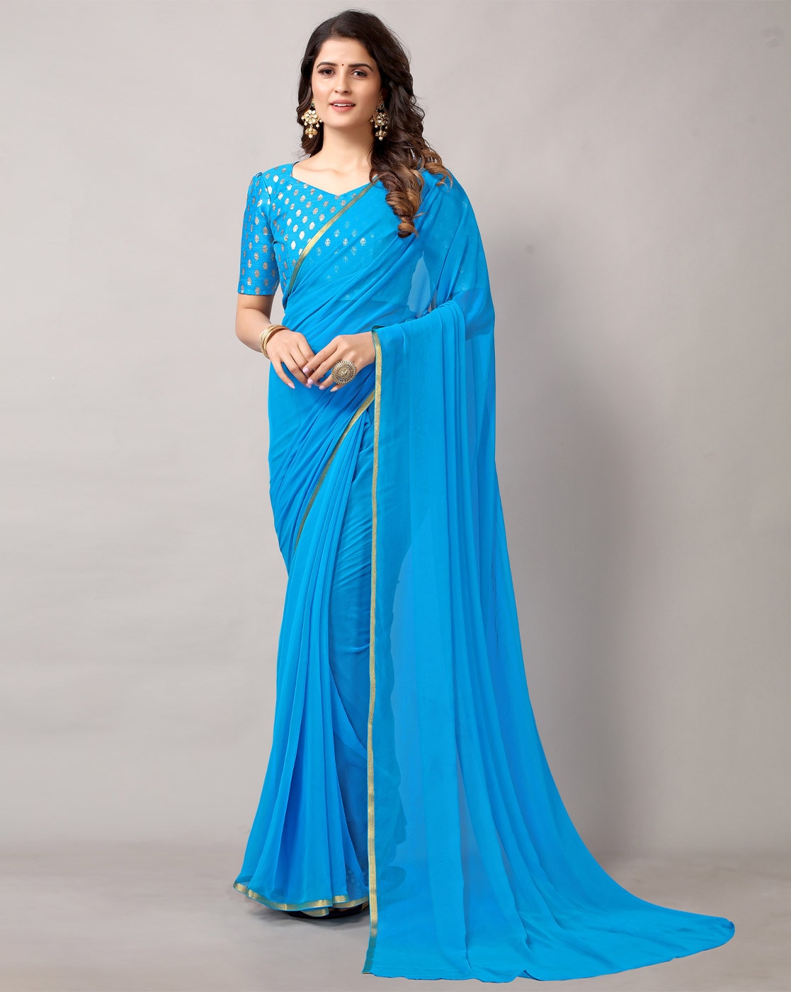 Buy Green Sarees for Women by SHAILY Online | Ajio.com
