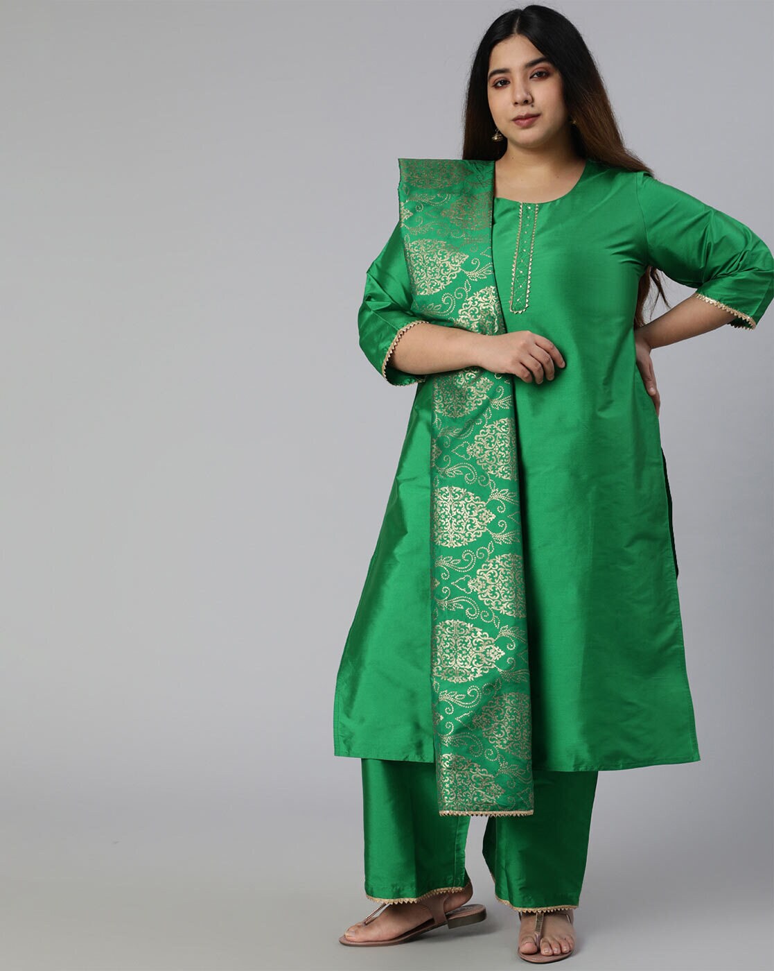Buy Green Kurtas for Women by Fusion Online | Ajio.com