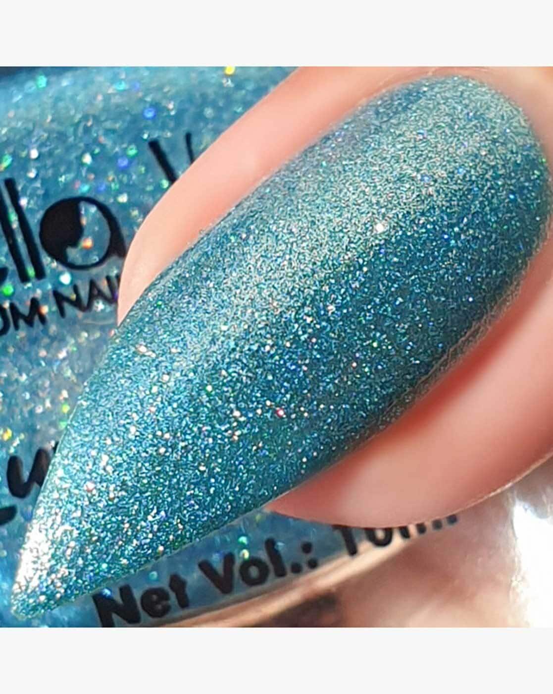 Whats the difference between shimmer nail polish and glitter nail polish   Blush
