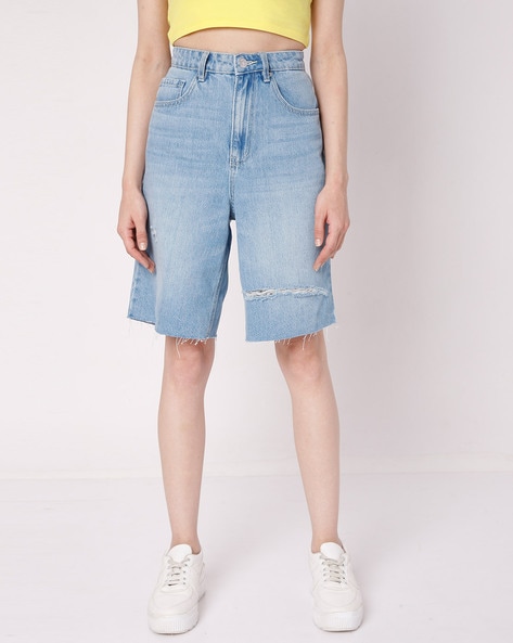 Vero Moda Mid-Wash Distressed Shorts