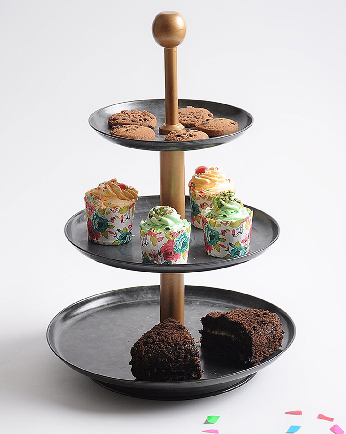 AimtoHome 1-Tier Black Cardboard Cake and Cupcake Holder Stand Dessert Tower Pastry Serving 