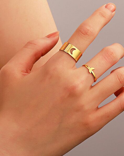 Buy Gold Rings for Women by VEMBLEY Online