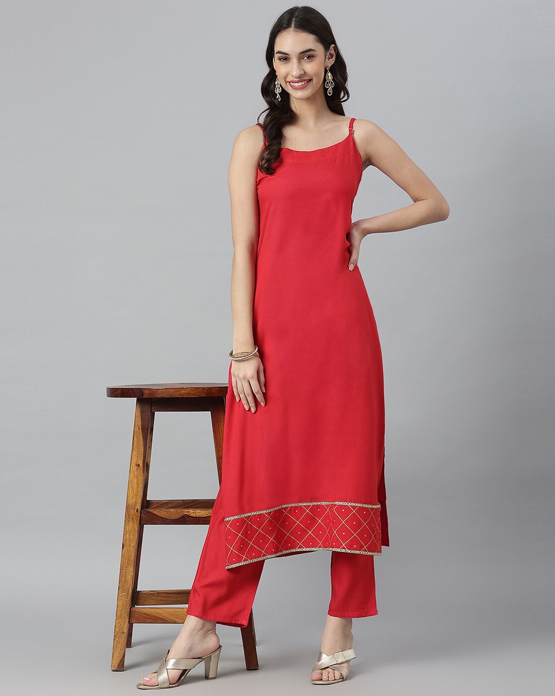 Buy Red Kurta Suit Sets for Women by STYLUM Online | Ajio.com