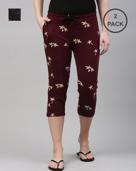 Buy online Pack Of 2 Printed Capri from Capris & Leggings for