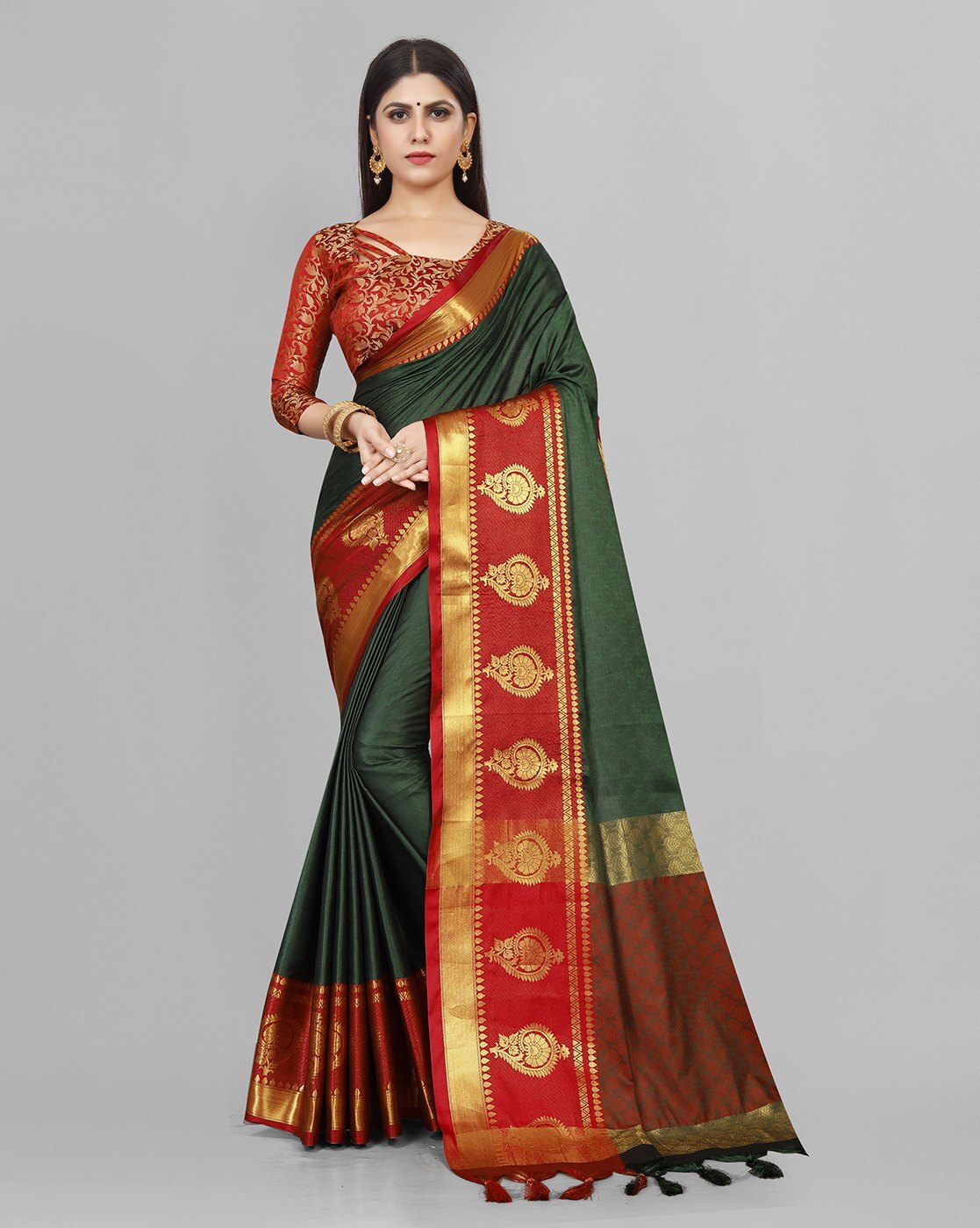 Buy Green Sarees for Women by Marziyaa Online