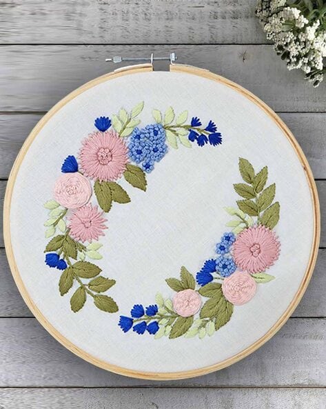7 Techniques for Gorgeous Hand Embroidered Flowers