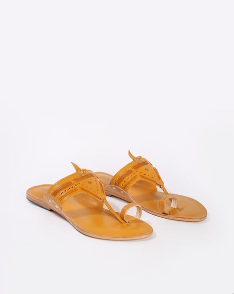 Toe-Ring Flat Sandals