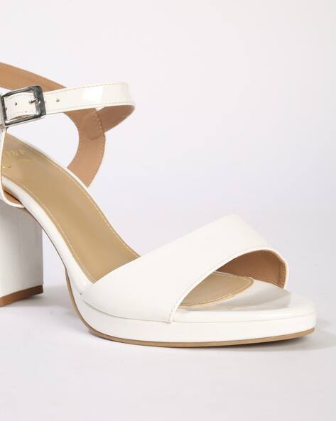 white chunky heel pumps