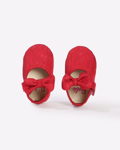 Barbie best sale red shoes