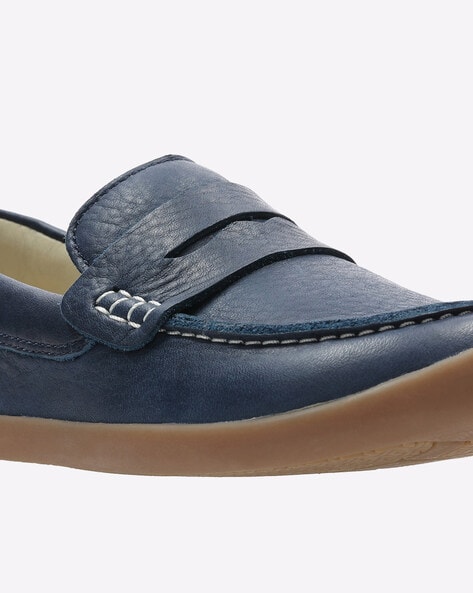 Boys navy clearance slip on shoes