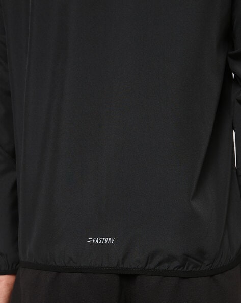 pullover windbreaker black