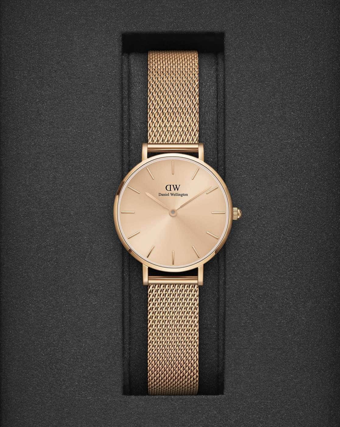 Buy Rose Gold Watches for Women by Daniel Wellington Online
