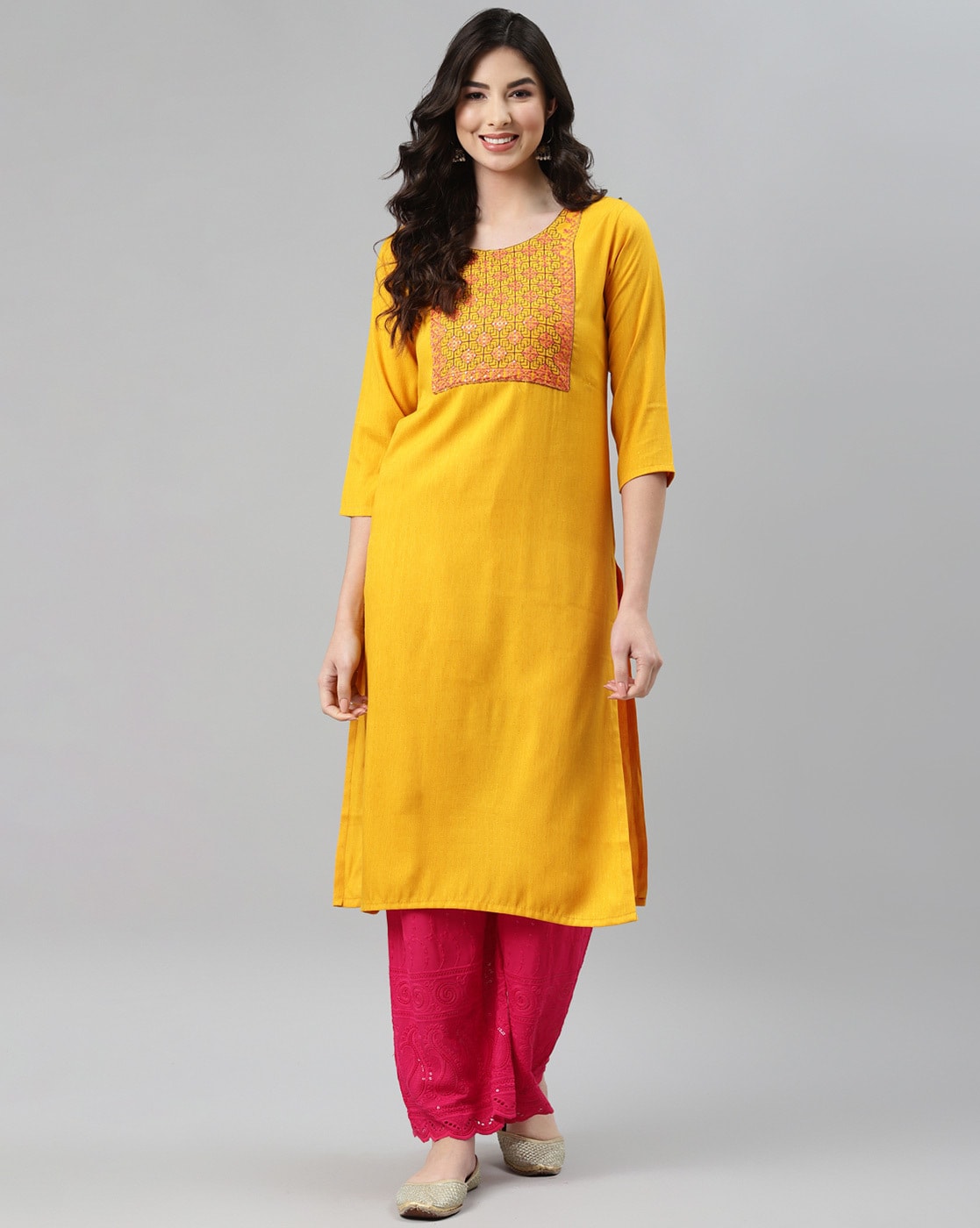 Leemboodi kurtis on sale