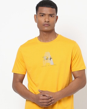 vans yellow t shirt mens