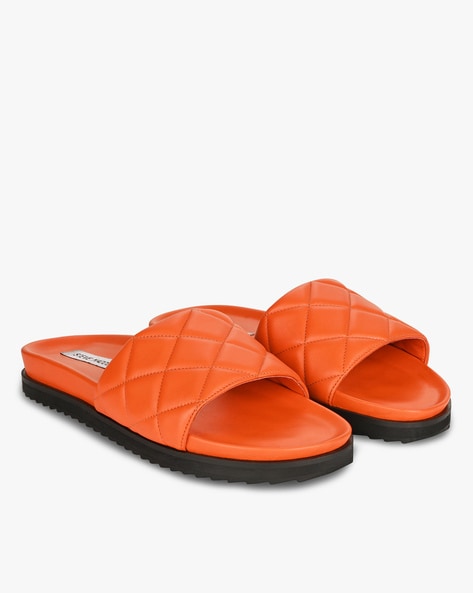 SM 1479 Quilted Slides