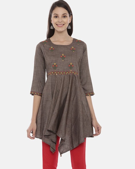 Neerus India - Shop this trendy kurtis from our website www.neerus.com Find  the link for price and details http://www.neerus.com/pages/NEERUS-KURTIES/pgid-56965.aspx  | Facebook