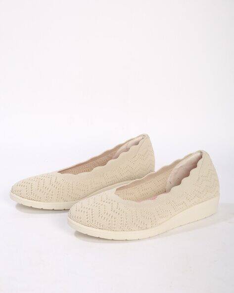 Buy Beige Casual Shoes for Women by Skechers Online | Ajio.com