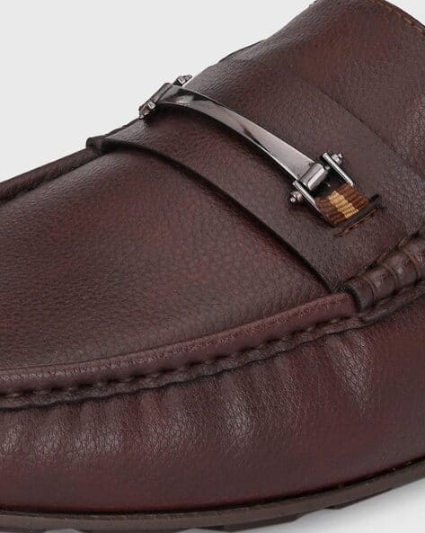 Driver Shoes with Metal Accent