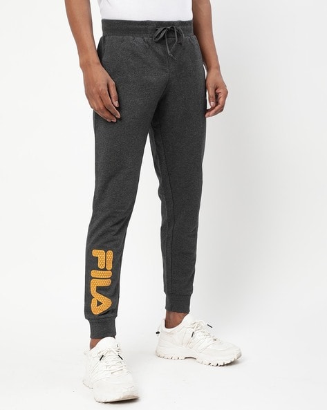 Fila joggers shop boys