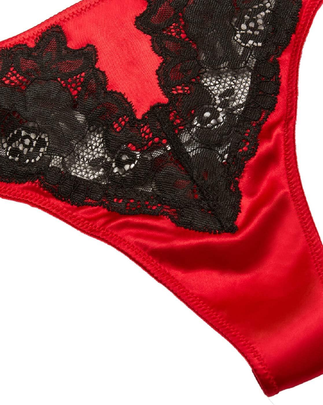 Yamamay” Romantic Red Lace G-String - StyleOFF