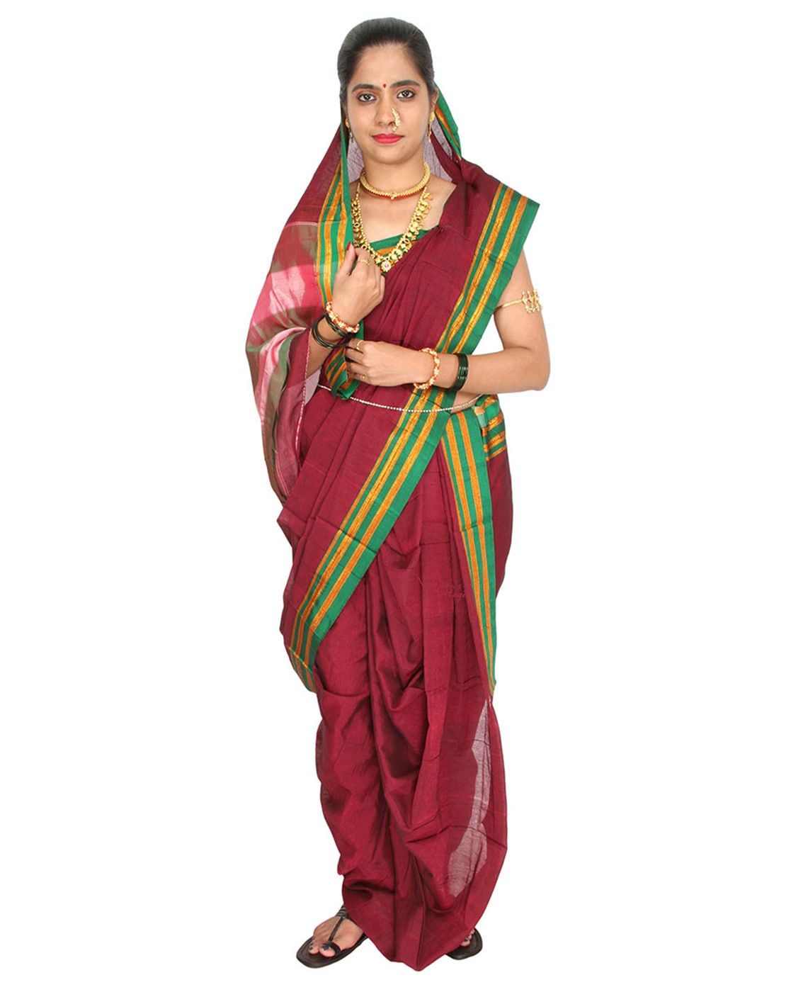 Quintessential Marathi Bridal Look in Maroon Saree | Latest bridal dresses,  Bride clothes, Indian bridal fashion