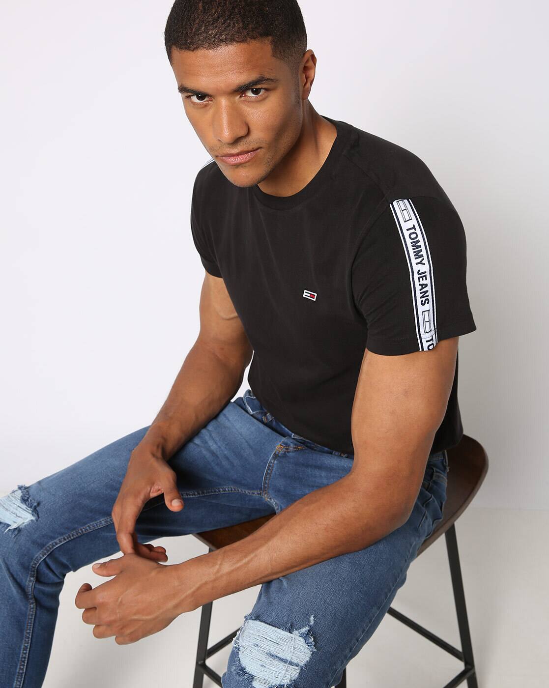 Black Tshirts for Men by TOMMY HILFIGER 