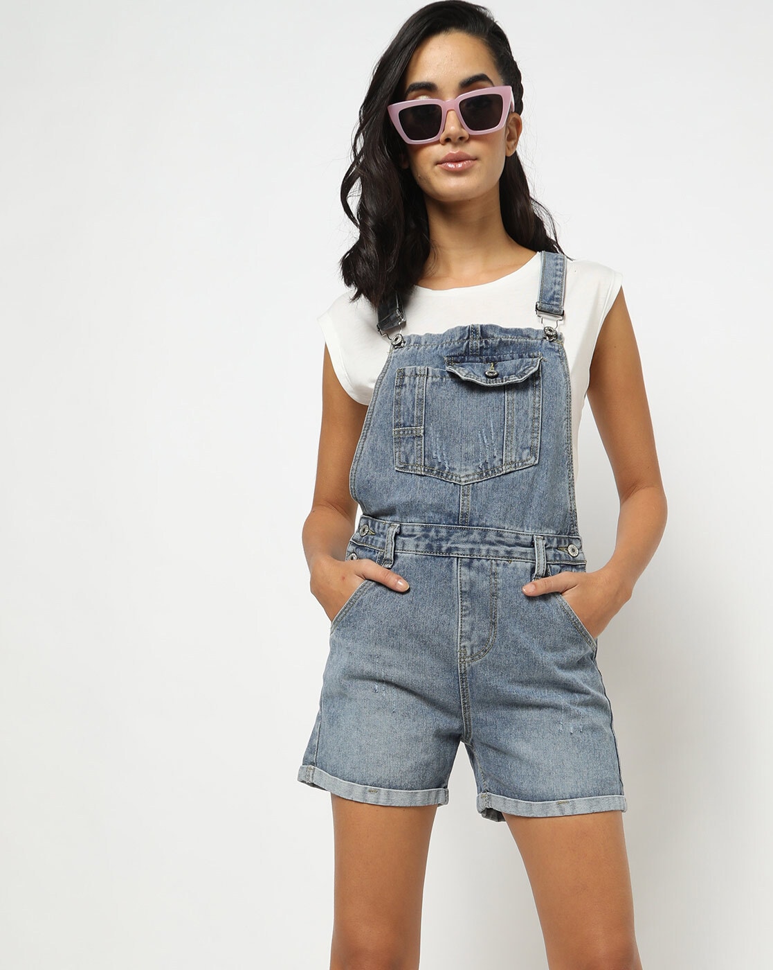 How to wear denim short overalls two ways